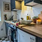 Chic Entre Histoire Et Modernite *