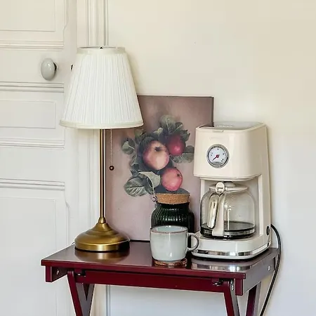 Chic Entre Histoire Et Modernite Paris