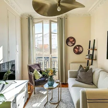 Chic Entre Histoire Et Modernite Apartament Paryż