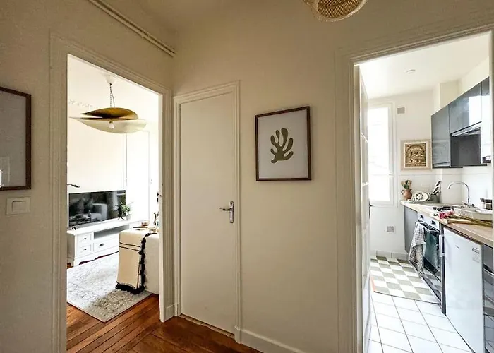 Apartament Chic Entre Histoire Et Modernite