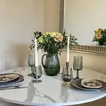 Chic Entre Histoire Et Modernite شقة *